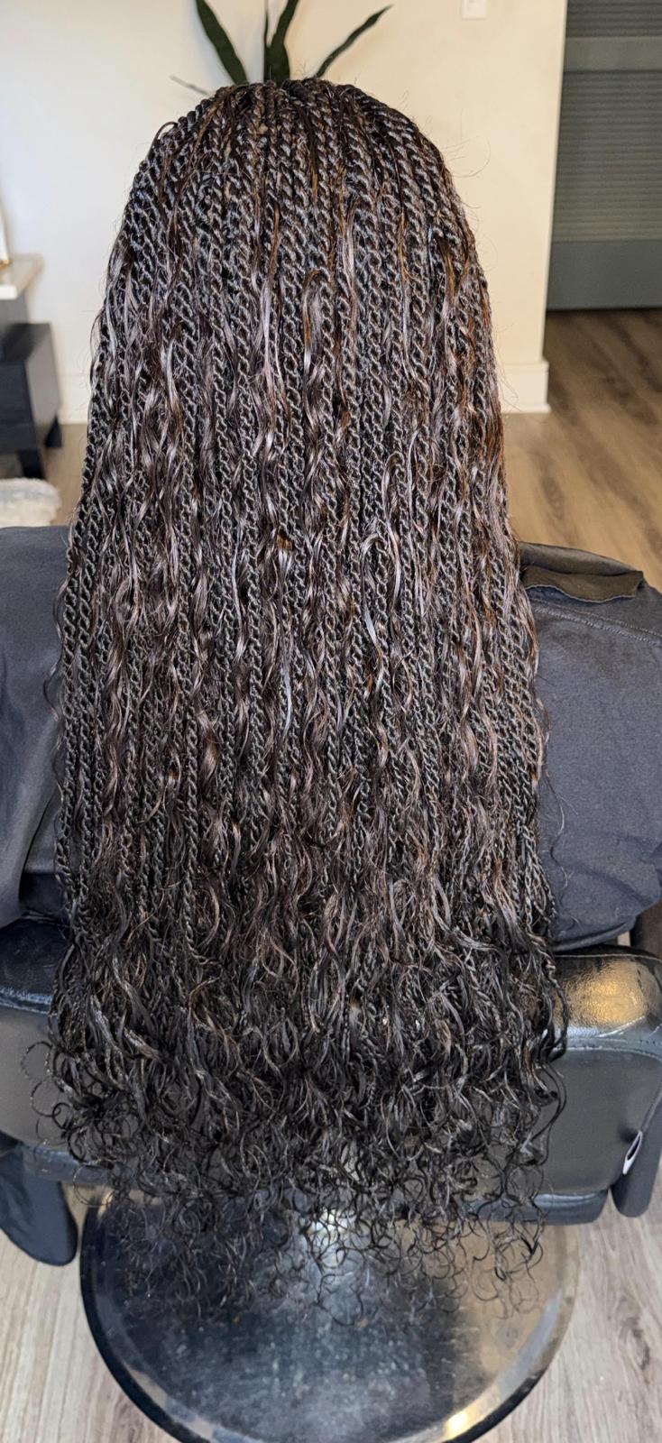 Manor African Hair Braiding salon